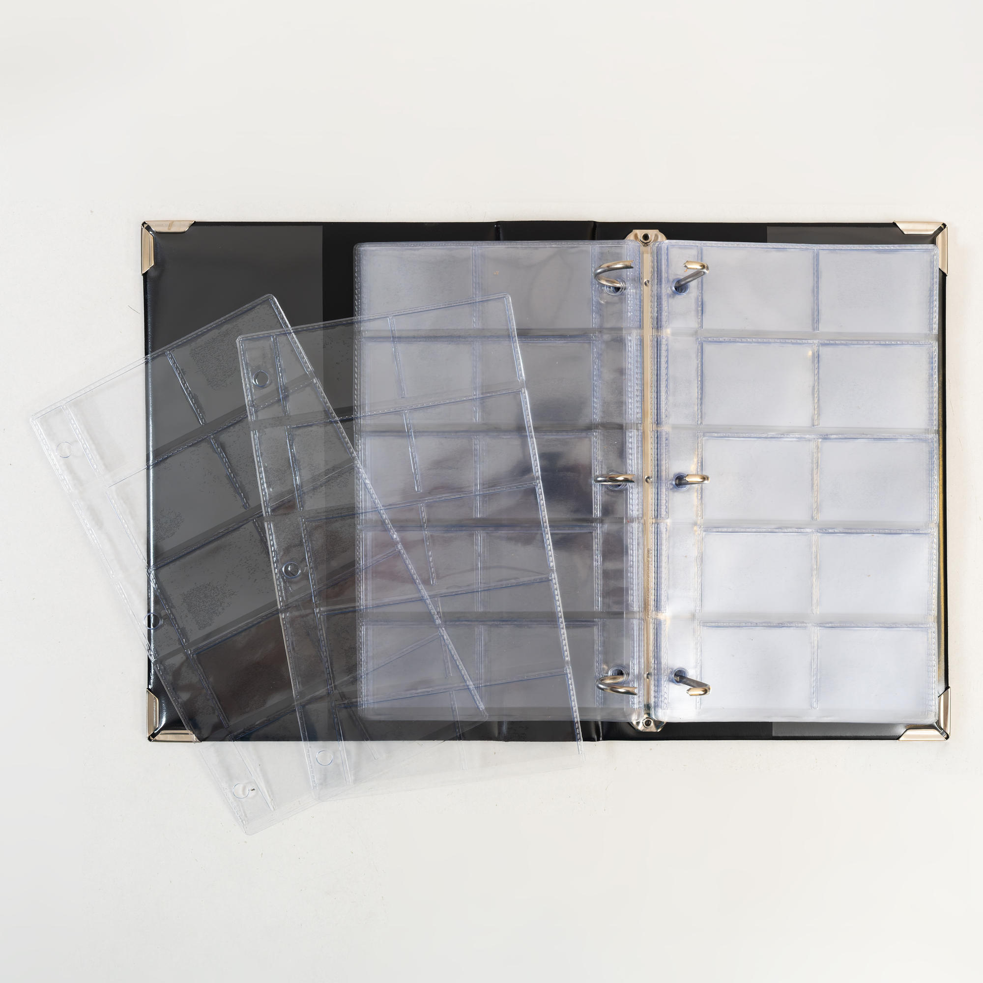 Colour Swatch Holder - Image 2