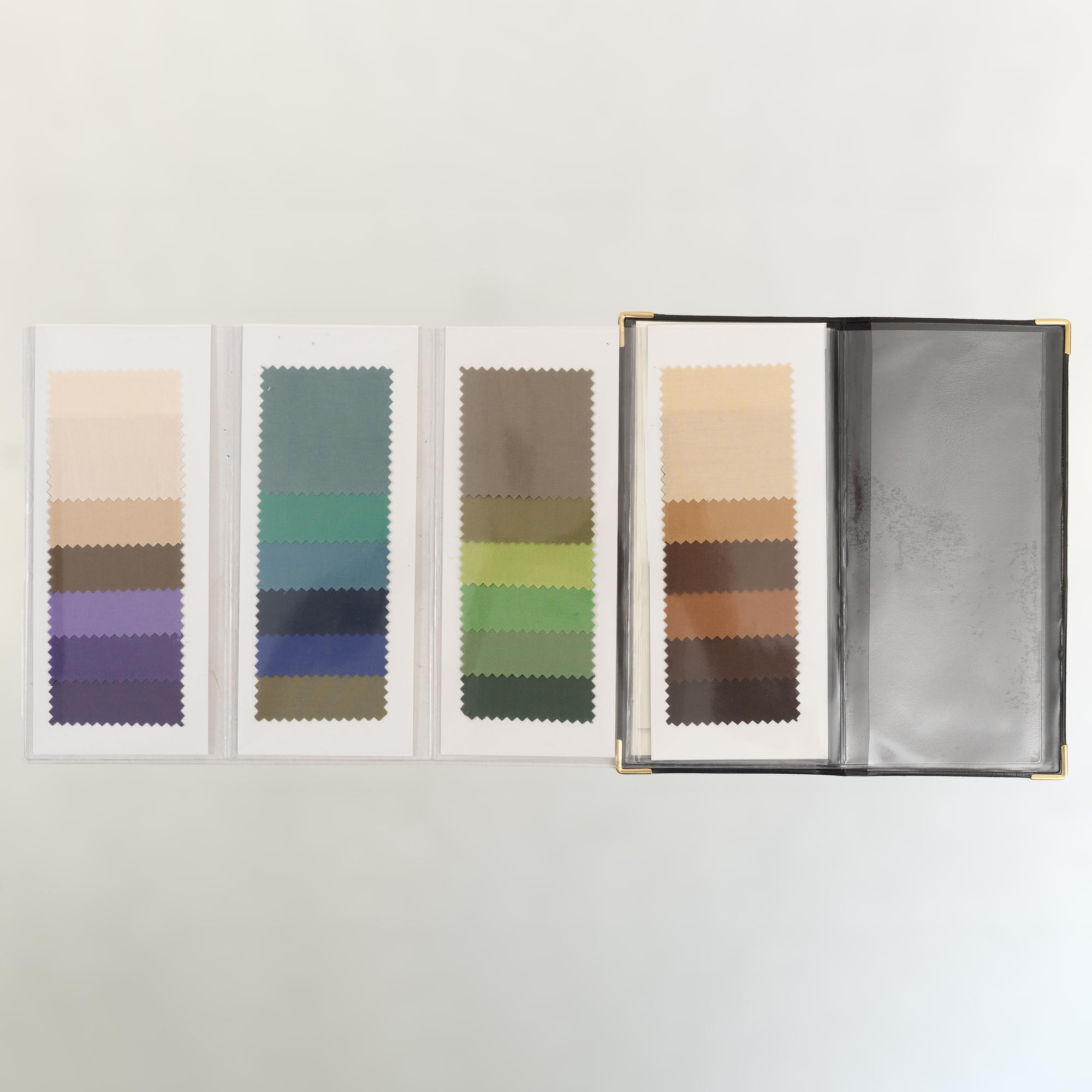 Warm Autumn Extended Seasonal Wallet first palette with wallet
