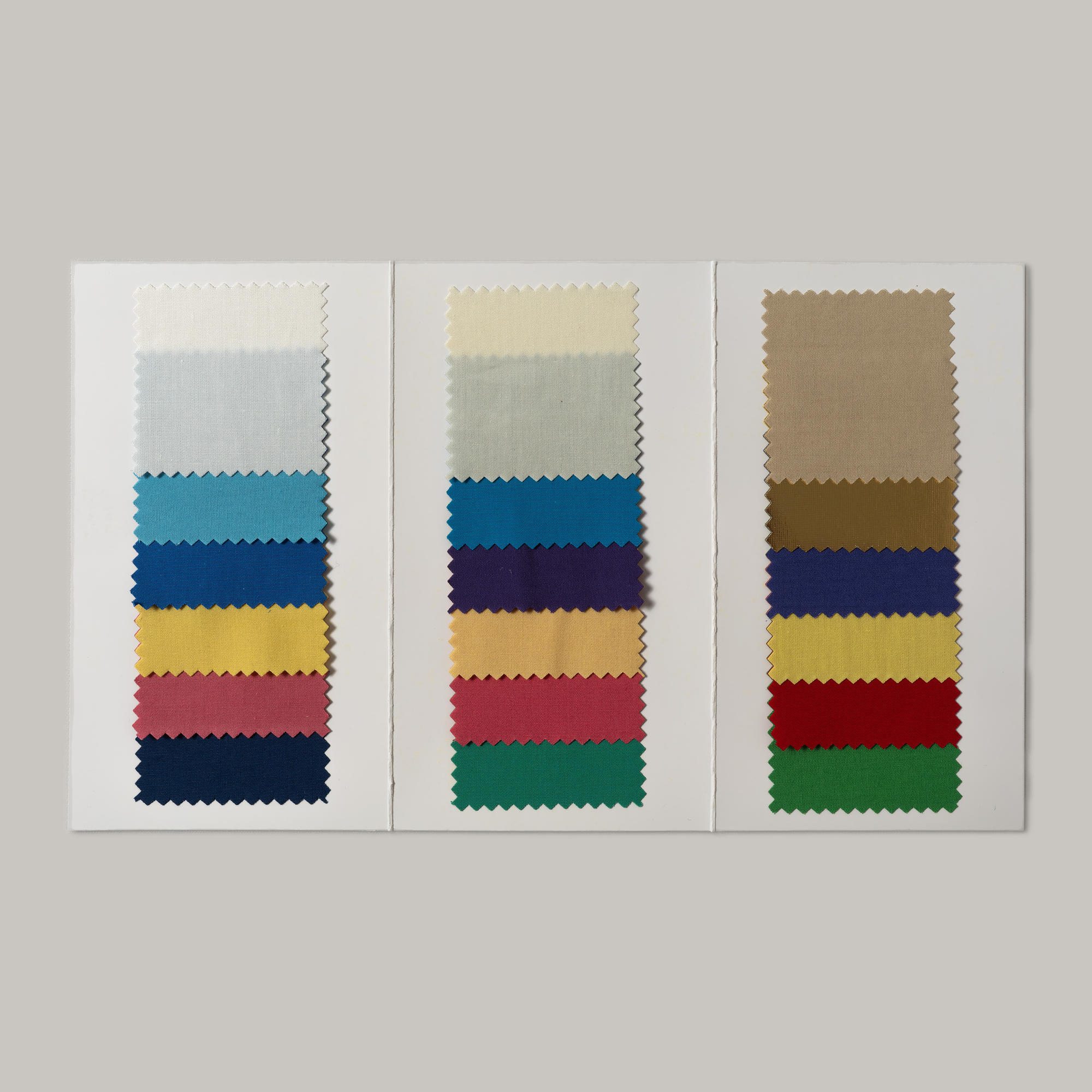 12-Seasonal Wallets - Clear Spring - Image 2